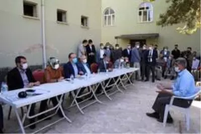 Vali Yırık,'Bizim insanımız hizmete layık güzel insanlar' Vali Yırık,'Bizim insanımız hizmete layık güzel insanlar'