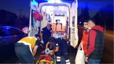 Son dakika haberi | Yoldaki karton kutu kazaya neden oldu: 1 yaralı Son dakika haberi | Yoldaki karton kutu kazaya neden oldu: 1 yaralı