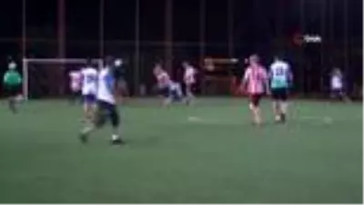 Ayvalık Belediyesi'nden Cumhuriyet için futbol turnuvası Ayvalık Belediyesi'nden Cumhuriyet için futbol turnuvası