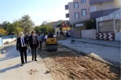 Başkan Deveciler yol yapım çalışmalarını inceledi Başkan Deveciler yol yapım çalışmalarını inceledi