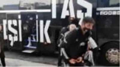 Beşiktaş kafilesi Denizli'de Beşiktaş kafilesi Denizli'de