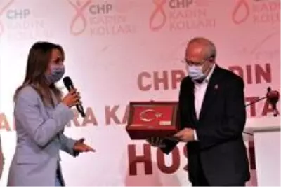 CHP Genel Başkanı Kılıçdaroğlu: 'Belediye başkanının nasıl bir özel kalemi varsa, muhtarın da bir özel kalemi olsun' CHP Genel Başkanı Kılıçdaroğlu: 'Belediye başkanının nasıl bir özel kalemi varsa, muhtarın da bir özel kalemi olsun'