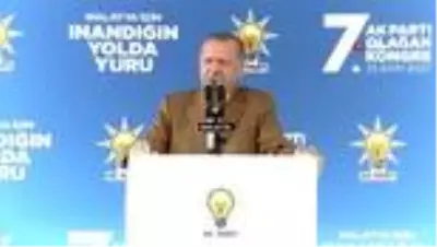 Cumhurbaşkanı Erdoğan: 'Suriye'de 4 milyon civarında insanı hepsine sahip çıktık. Şimdi bir de orada briket evler yapıyoruz. Cumhurbaşkanı Erdoğan: 'Suriye'de 4 milyon civarında insanı hepsine sahip çıktık. Şimdi bir de orada briket evler yapıyoruz.