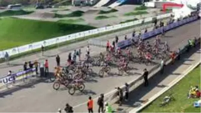 Dünya Dağ Bisikleti Maraton Şampiyonası'nda start verildi Dünya Dağ Bisikleti Maraton Şampiyonası'nda start verildi