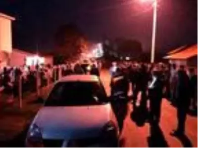 Evde çakmakla oynayan 2 kardeş, yangında öldü (2) Evde çakmakla oynayan 2 kardeş, yangında öldü (2)