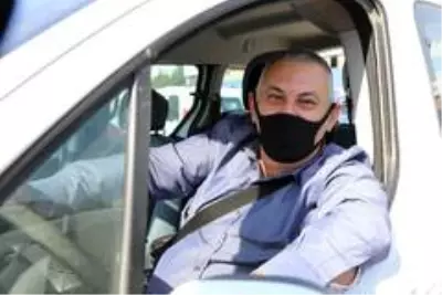 İkinci el araba fiyatlarındaki artışı fırsata çevirmek isteyen araç sahipleri oto pazarlarına akın etti İkinci el araba fiyatlarındaki artışı fırsata çevirmek isteyen araç sahipleri oto pazarlarına akın etti