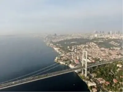Kenti etkisi altına aldı! İşte İstanbul'dan kartpostallık sis manzaraları Kenti etkisi altına aldı! İşte İstanbul'dan kartpostallık sis manzaraları