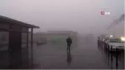 İstanbullular güne sisli bir havayla uyandı İstanbullular güne sisli bir havayla uyandı