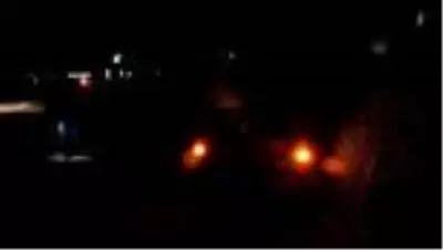 İzmir'de otomobilin devrilmesi sonucu 2 kişi yaralandı