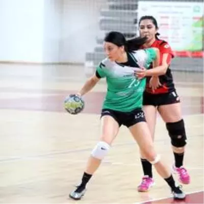 Kadınlar Hentbol Süper Ligi: Sivas Belediyespor: 35 Görele Belediyespor: 45 Kadınlar Hentbol Süper Ligi: Sivas Belediyespor: 35 Görele Belediyespor: 45