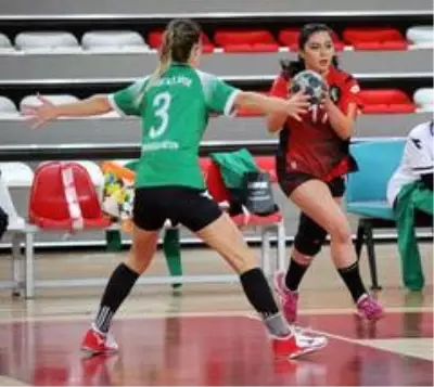 Kadınlar Hentbol Süper Ligi: Sivas Belediyespor: 35 Görele Belediyespor: 45 Kadınlar Hentbol Süper Ligi: Sivas Belediyespor: 35 Görele Belediyespor: 45