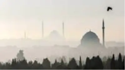 Kenti etkisi altına aldı! İşte İstanbul'dan kartpostallık sis manzaraları Kenti etkisi altına aldı! İşte İstanbul'dan kartpostallık sis manzaraları