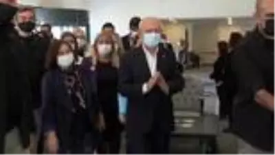 Kılıçdaroğlu: 'Bütüncül bir muhtarlık kanununa ihtiyacımız var' Kılıçdaroğlu: 'Bütüncül bir muhtarlık kanununa ihtiyacımız var'