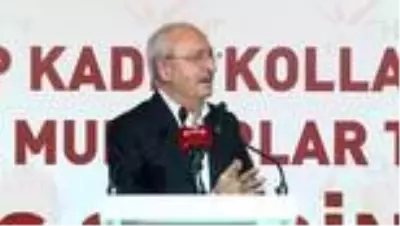 Kılıçdaroğlu: 'Kadınlar parlamentoda temsil için yeterli mücadeleyi vermiyorlar' Kılıçdaroğlu: 'Kadınlar parlamentoda temsil için yeterli mücadeleyi vermiyorlar'