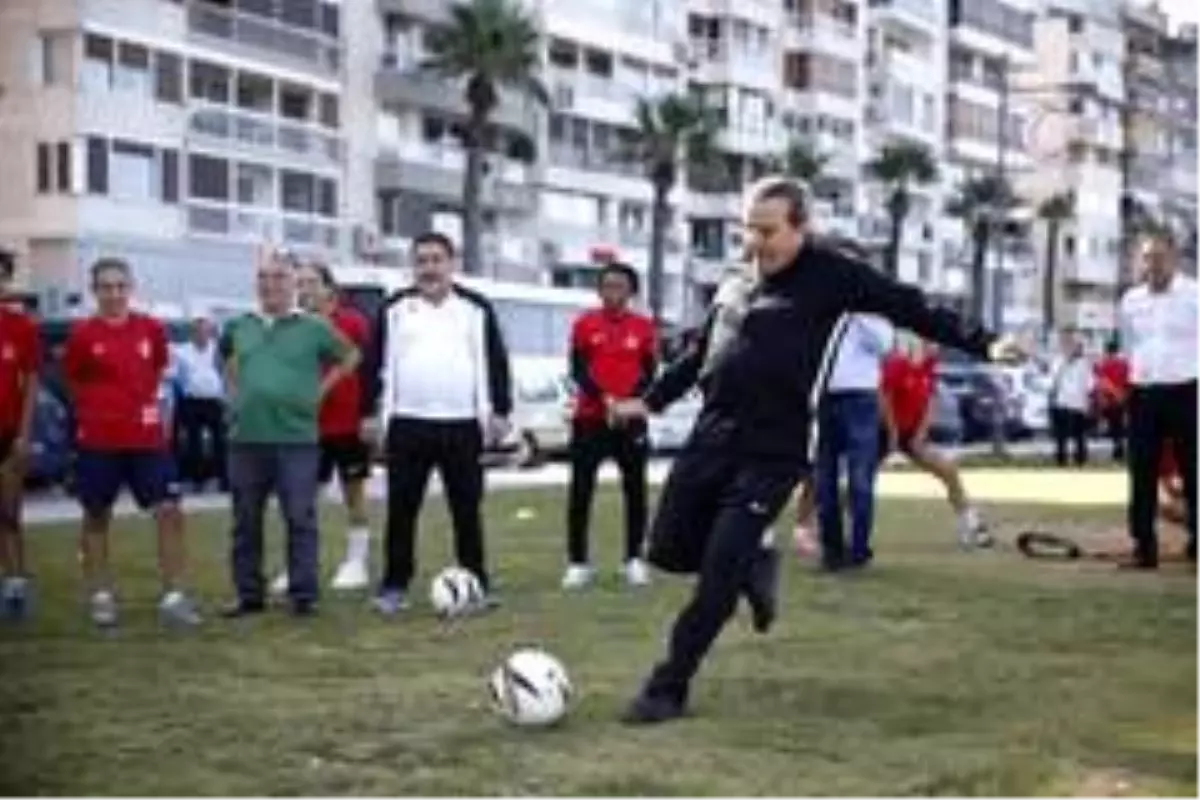 Konak, dünyada ilk 8'e girecek