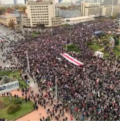 Son dakika haber! - Lukaşenko'ya verilen istifa süresinin dolması ile Belarus sokakları yeniden karıştı- 128 kişi gözaltına alındı Son dakika haber! - Lukaşenko'ya verilen istifa süresinin dolması ile Belarus sokakları yeniden karıştı- 128 kişi gözaltına alındı