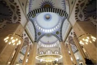 Milletvekili Çelebi: Rabbim ömür verdikçe, bu devlet payidar olduğu sürece hizmet etmeye devam edeceğiz