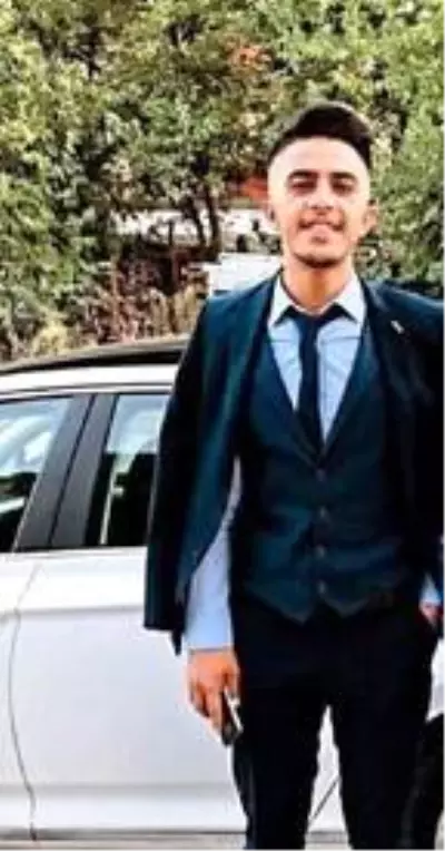 Son dakika... Motosiklet şarampole yuvarlandı; kuzenler Ali ve Ercan öldü Son dakika... Motosiklet şarampole yuvarlandı; kuzenler Ali ve Ercan öldü