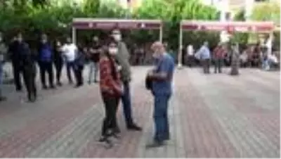 Müşteri tarafından darp edilerek hayatını kaybeden kargocu son yolculuğuna uğurlandı Müşteri tarafından darp edilerek hayatını kaybeden kargocu son yolculuğuna uğurlandı