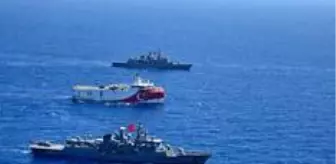 Antalya: Oruç Reis için yeni NAVTEX ilanı: 4 Kasım'a dek Rodos'un güneyinde görev yapacak Antalya: Oruç Reis için yeni NAVTEX ilanı: 4 Kasım'a dek Rodos'un güneyinde görev yapacak