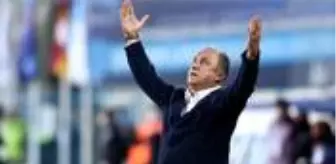 Sinan Engin'den çarpıcı iddia: Bu açıklamalara göre yönetimin Terim'i göndermesi lazım Sinan Engin'den çarpıcı iddia: Bu açıklamalara göre yönetimin Terim'i göndermesi lazım