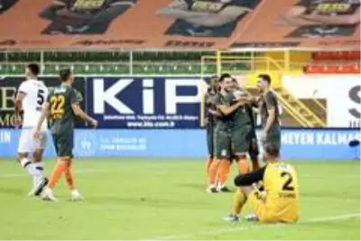 Süper Lig: Aytemiz Alanyaspor: 2 - Fatih Karagümrük: 0 (Maç sonucu) Süper Lig: Aytemiz Alanyaspor: 2 - Fatih Karagümrük: 0 (Maç sonucu)
