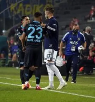 Süper Lig: Fenerbahçe: 0 - Trabzonspor: 0 (Maç devam ediyor) Süper Lig: Fenerbahçe: 0 - Trabzonspor: 0 (Maç devam ediyor)