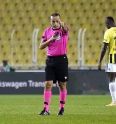 Süper Lig: Fenerbahçe: 0 - Trabzonspor: 0 (Maç devam ediyor) Süper Lig: Fenerbahçe: 0 - Trabzonspor: 0 (Maç devam ediyor)