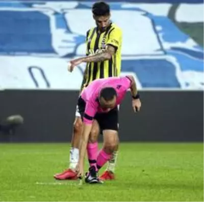 Süper Lig: Fenerbahçe: 0 - Trabzonspor: 1 (İlk yarı)
