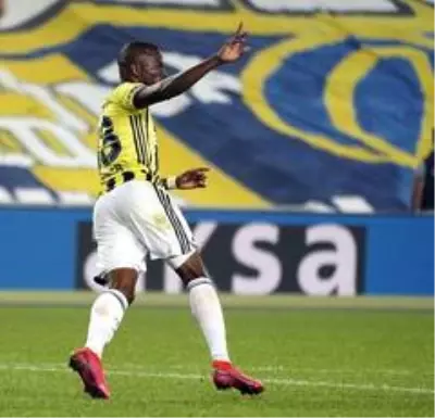 Fenerbahçe, sahasında Trabzonspor'u 3-1 mağlup etti Fenerbahçe, sahasında Trabzonspor'u 3-1 mağlup etti