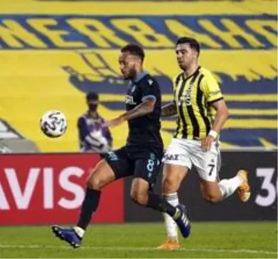 Fenerbahçe, sahasında Trabzonspor'u 3-1 mağlup etti Fenerbahçe, sahasında Trabzonspor'u 3-1 mağlup etti