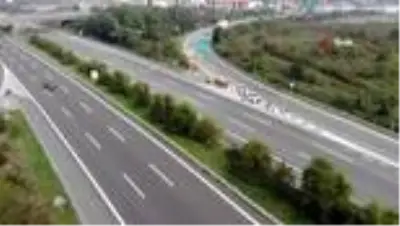 TEM Otoyolu Bolu Dağı Tüneli yeniden trafiğe kapatıldı TEM Otoyolu Bolu Dağı Tüneli yeniden trafiğe kapatıldı
