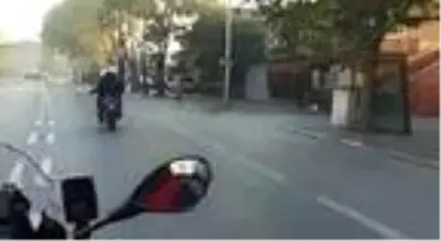 Son dakika... Yunus polisleri geç kalan genci sınava yetiştirdi; o anlar görüntülendi Son dakika... Yunus polisleri geç kalan genci sınava yetiştirdi; o anlar görüntülendi