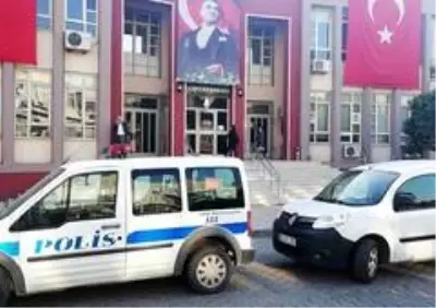 11 ayrı hırsızlık olayının şüphelileri yakalandı 11 ayrı hırsızlık olayının şüphelileri yakalandı