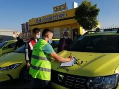 Ağrı'da karantina kurallarını ihlal eden 4 kişiye 12 bin 600 lira ceza Ağrı'da karantina kurallarını ihlal eden 4 kişiye 12 bin 600 lira ceza