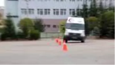 Son dakika haberleri... Ambulans şoförlerine ileri sürüş tekniği eğitimi verildi Son dakika haberleri... Ambulans şoförlerine ileri sürüş tekniği eğitimi verildi