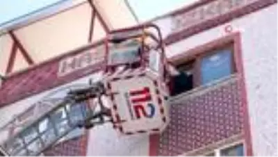Son dakika... Apartman boşluğunda çıkan yangın korkuttu Son dakika... Apartman boşluğunda çıkan yangın korkuttu