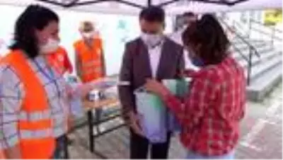 Atakum Belediyesi'nden 200 çocuğa kış hediyesi Atakum Belediyesi'nden 200 çocuğa kış hediyesi