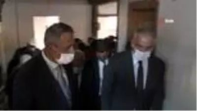 Son dakika: Bakan Ersoy, Çerkeş'te bir dizi ziyaret gerçekleştirdi Son dakika: Bakan Ersoy, Çerkeş'te bir dizi ziyaret gerçekleştirdi