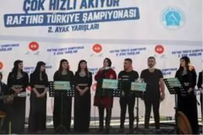Bakan Kasapoğlu: 'Hakkari, terörden, gözyaşından, kandan beslenenlere 'geçit yok' diyor' Bakan Kasapoğlu: 'Hakkari, terörden, gözyaşından, kandan beslenenlere 'geçit yok' diyor'