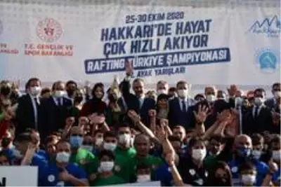 Bakan Kasapoğlu: 'Hakkari, terörden, gözyaşından, kandan beslenenlere 'geçit yok' diyor' Bakan Kasapoğlu: 'Hakkari, terörden, gözyaşından, kandan beslenenlere 'geçit yok' diyor'