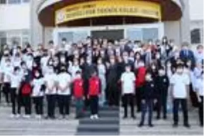 Bakan Varank: Türkiye, 2020'yi asgari hasarla atlatacak(2) Bakan Varank: Türkiye, 2020'yi asgari hasarla atlatacak(2)