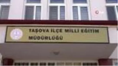 - Başkanı Öztürk'ten tablet kampanyasına destek - Başkanı Öztürk'ten tablet kampanyasına destek