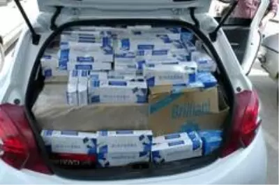 Bin 701 paket kaçak sigara ele geçirildi Bin 701 paket kaçak sigara ele geçirildi
