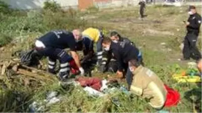 Bursa'da akıl almaz olay: Otların arasında yatan genç toprağa gömüldü Bursa'da akıl almaz olay: Otların arasında yatan genç toprağa gömüldü