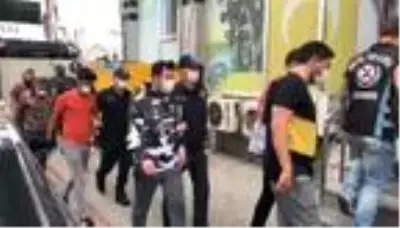 Son dakika... Çekmeköy'de düğün konvoyu terörüne rekor ceza Son dakika... Çekmeköy'de düğün konvoyu terörüne rekor ceza