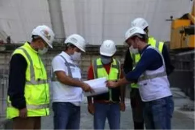 Dev projede elektrik üretecek jeneratörler monte edilmeye başlandı Dev projede elektrik üretecek jeneratörler monte edilmeye başlandı