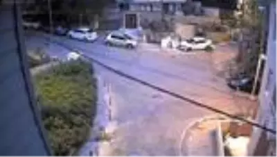 Filyasyon görevlisi kılığına giren polis, hırsızlık zanlısını yakaladı Filyasyon görevlisi kılığına giren polis, hırsızlık zanlısını yakaladı