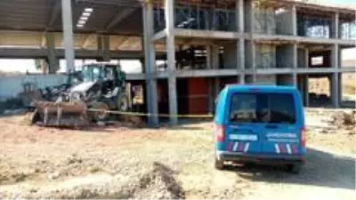 Son dakika haberi... - Forkliftin altında kalan işçinin feci ölümü Son dakika haberi... - Forkliftin altında kalan işçinin feci ölümü
