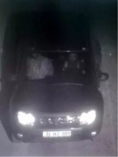 Son dakika haberi: İskenderun'da çatışma ve patlama: 1 polis yaralı Son dakika haberi: İskenderun'da çatışma ve patlama: 1 polis yaralı